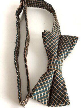 Lord West Pre-Tied Adjustable Bowtie